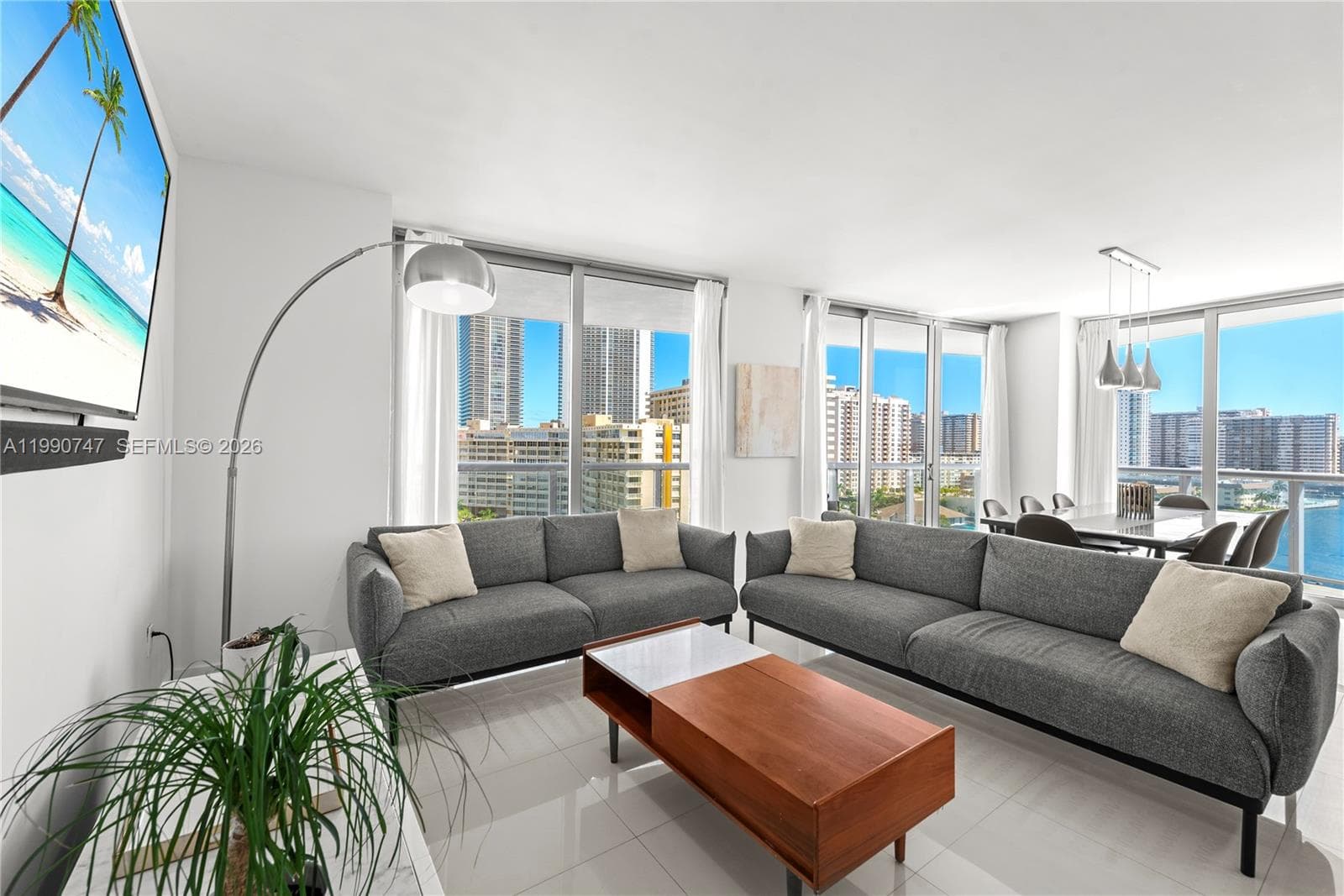 2600 Hallandale Beach Blvd T1001 photo 8