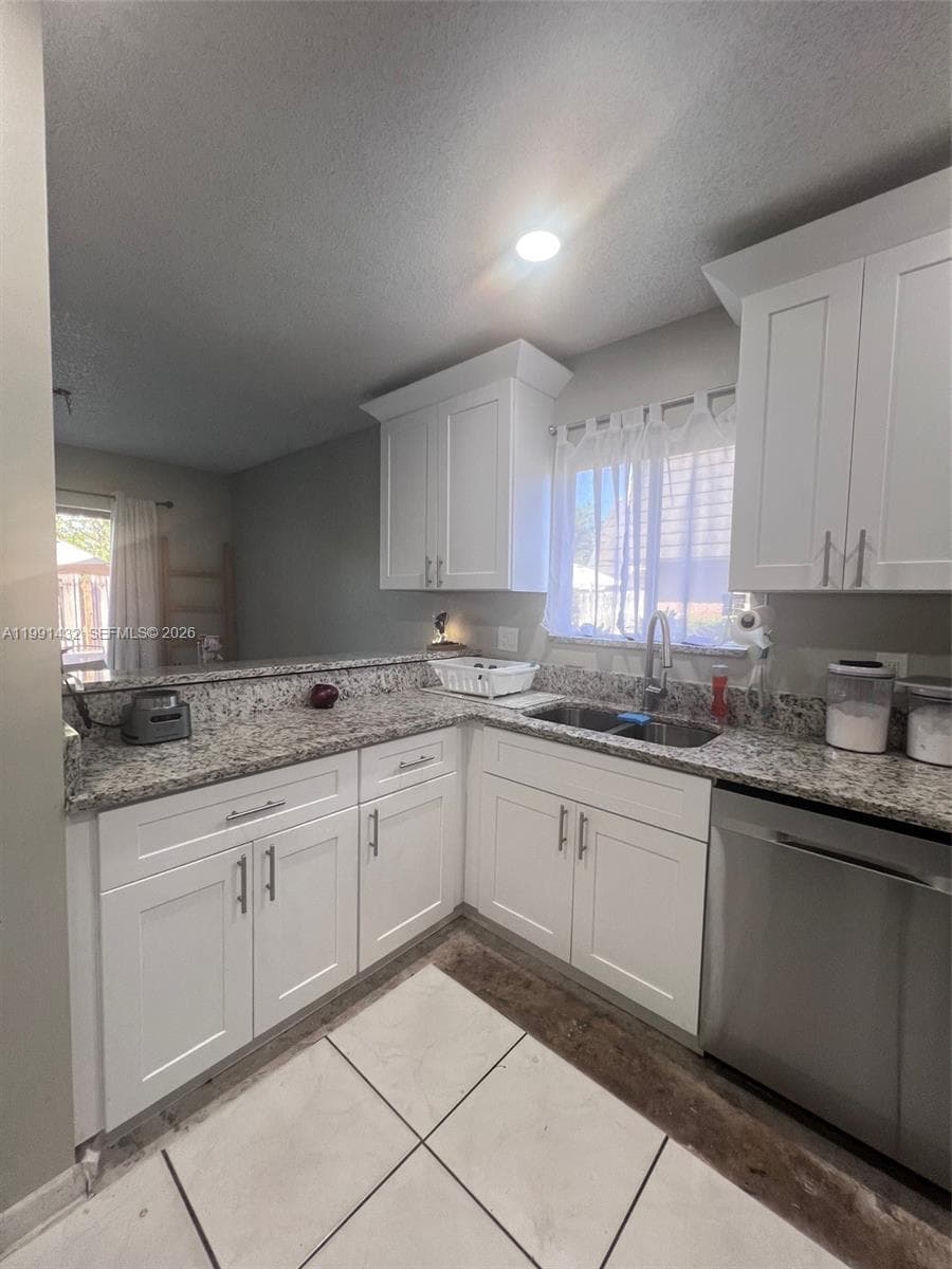 4681 Cherry Rd photo 10