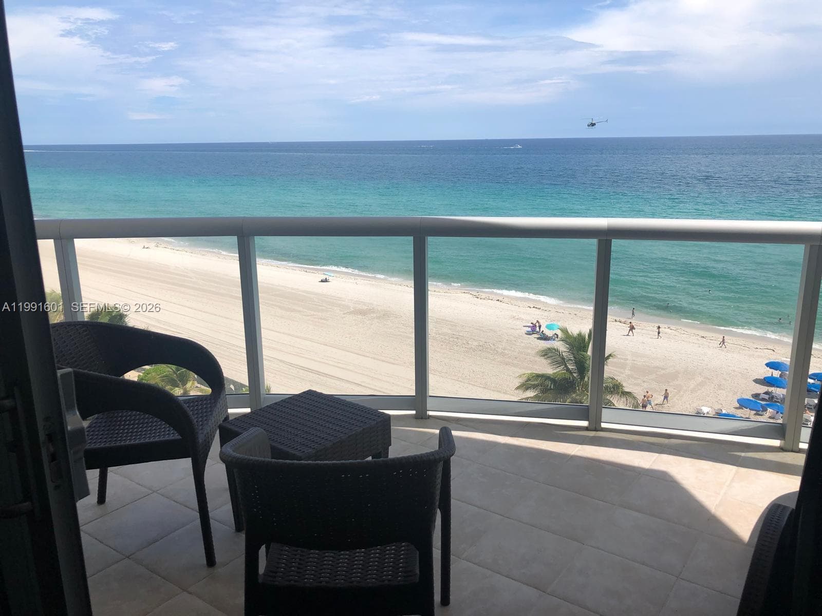 18683 Collins Ave 802 photo 2