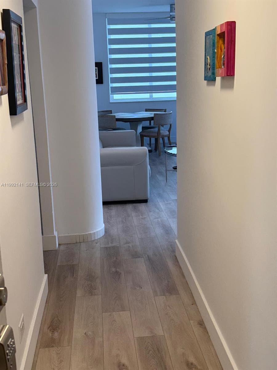 5005 Collins Ave 1525 photo 5