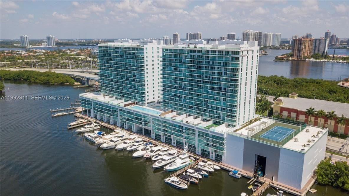 400 Sunny Isles Blvd 819 photo 8