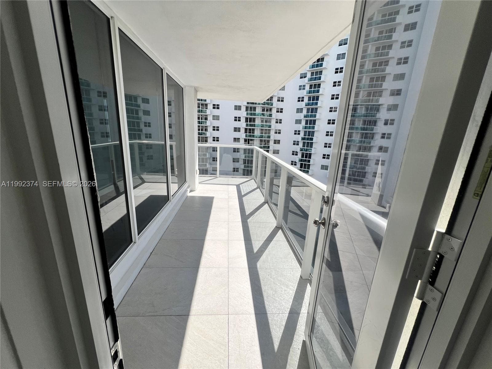 2751 S Ocean Dr 508S photo 17