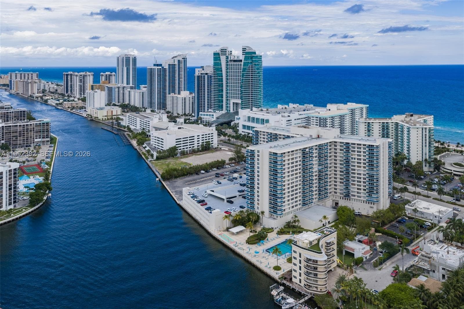 3800 S OCEAN DR 522 photo 19