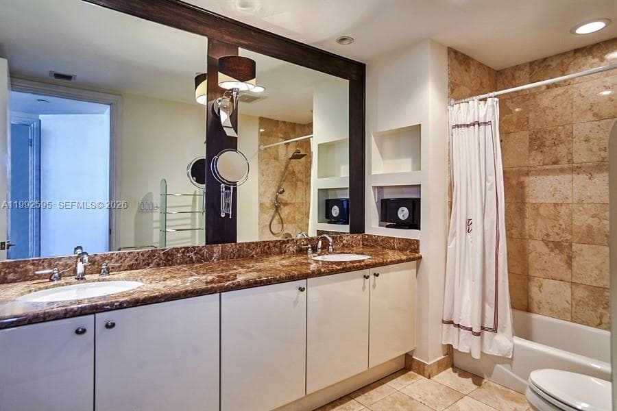 10225 Collins Ave 1703 photo 21