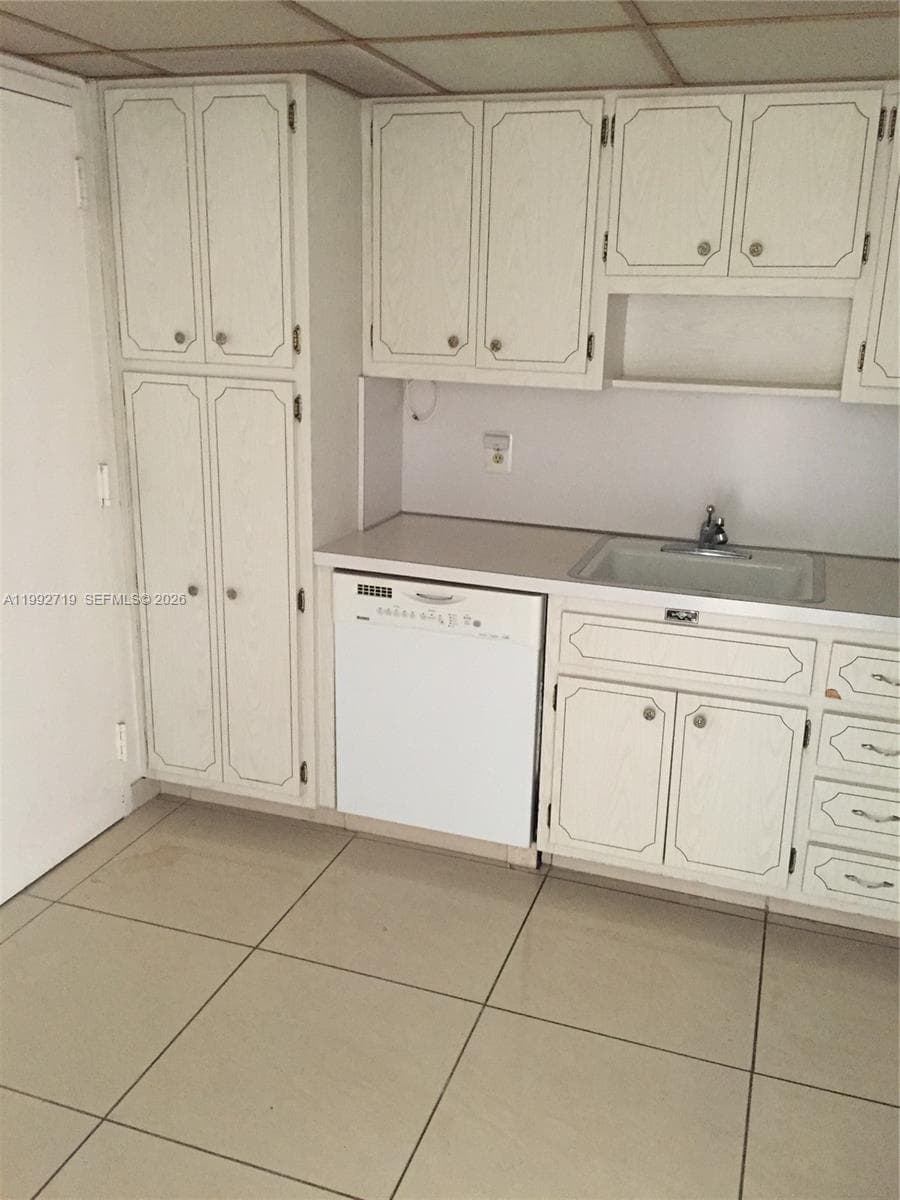 1985 S Ocean Dr 12J photo 6