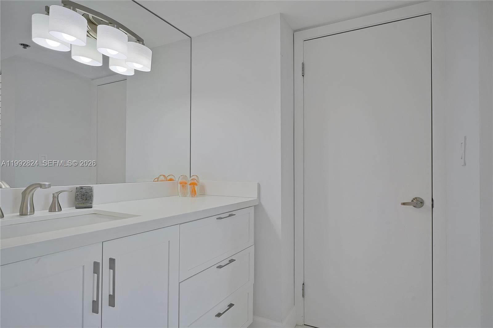 204 photo 19