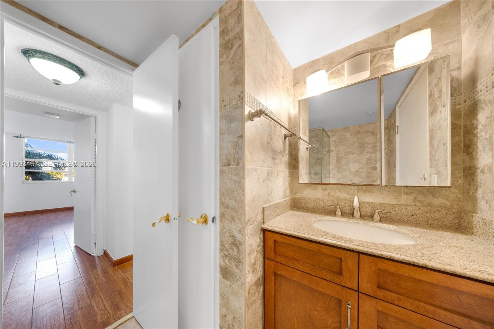 2841 NE 163rd St 215 photo 21