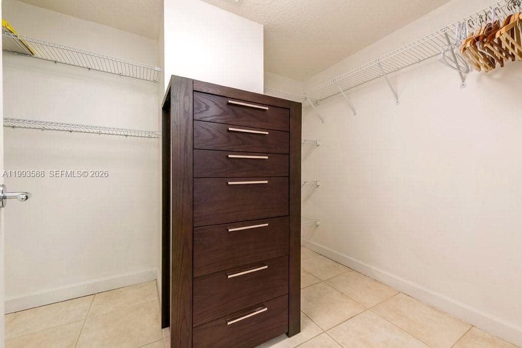 1500 Ocean Drive 609 photo 11
