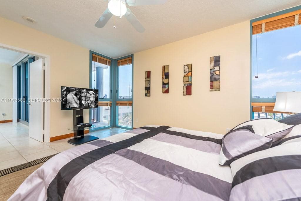 1500 Ocean Drive 609 photo 8