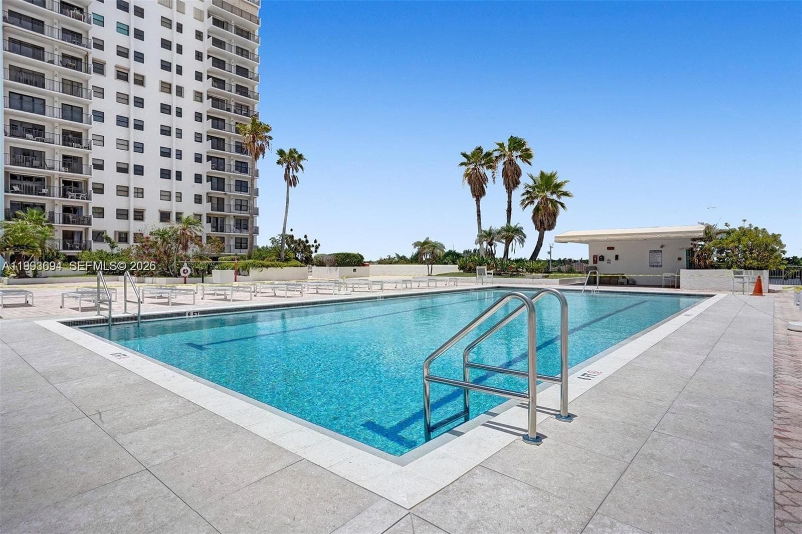 1201 S Ocean Dr 104N photo 21