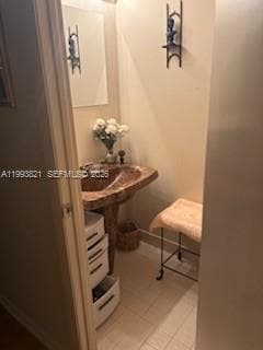 2812 N 46th Ave G370 photo 15