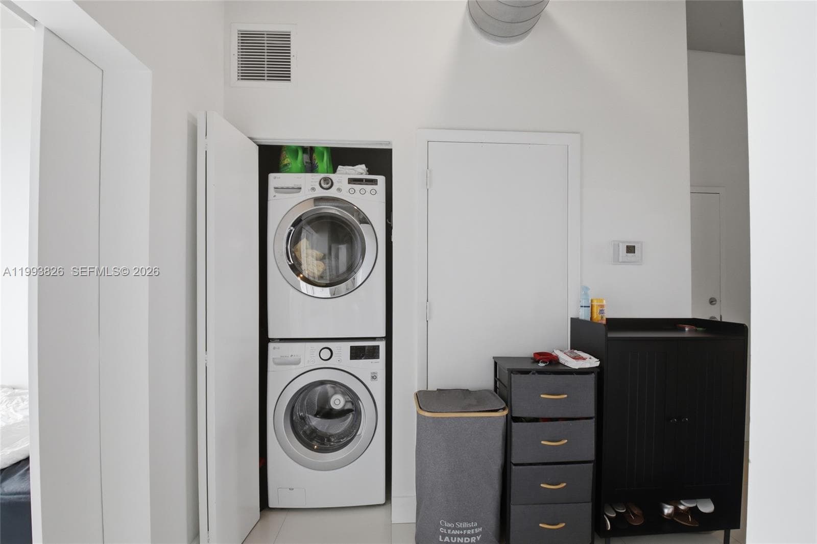 3029 NE 188th St 904 photo 17
