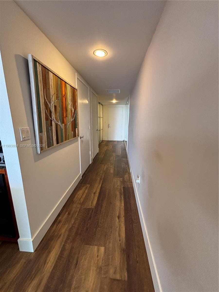 1830 Ocean Dr 4505 photo 13