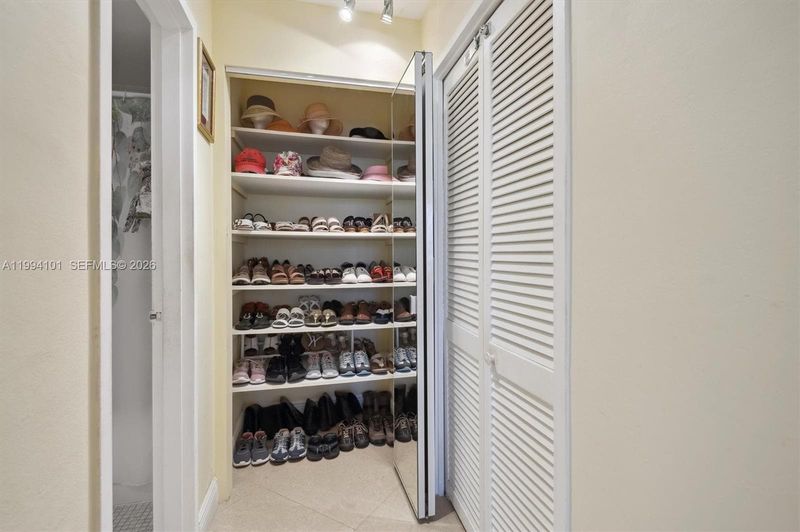 3505 Ocean Dr 201 photo 12