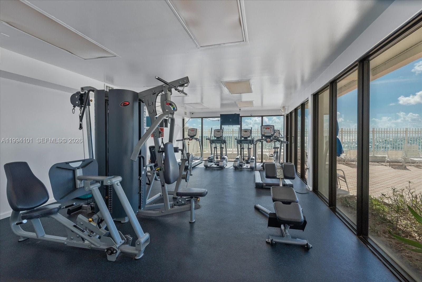 3505 Ocean Dr 201 photo 18