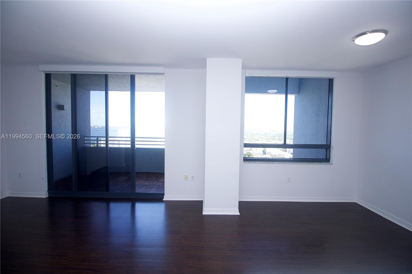 1330 West Ave 3305 photo 6