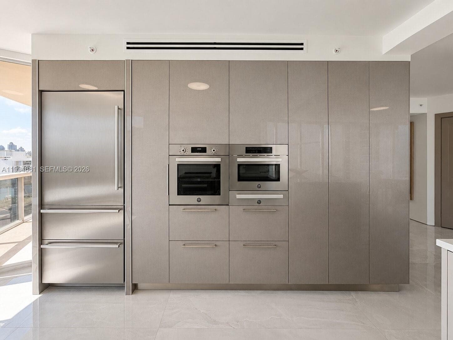 17555 Collins Ave 1001 photo 9