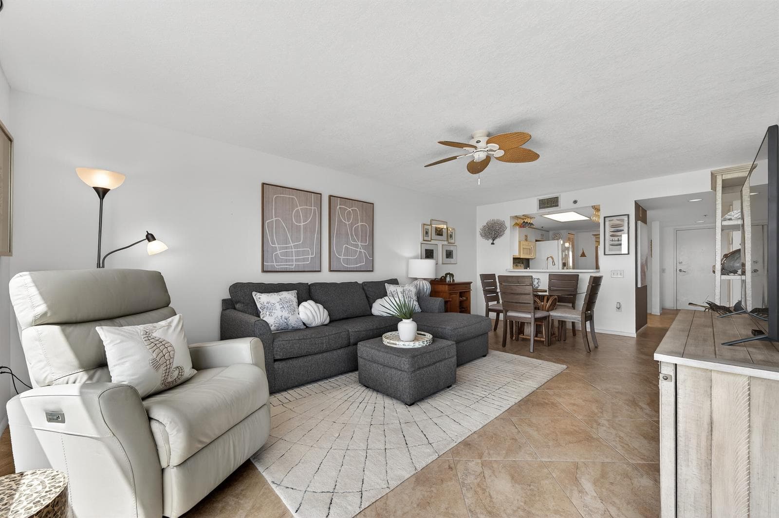 2700 N Hwy A1a 507 photo 9