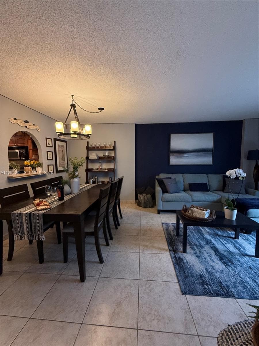 401 Ocean Dr 324 photo 9