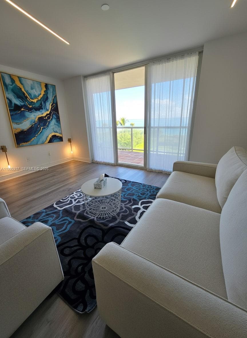 8855 Collins Ave. Oceanfront direct 4C photo 3