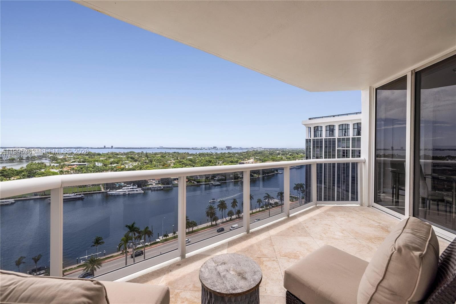 4779 Collins Ave 1706 photo 11