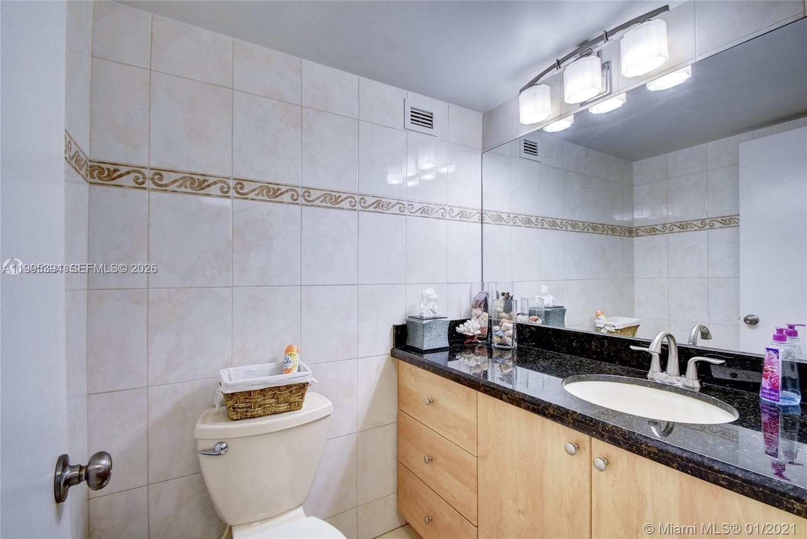 3800 S Ocean Dr 902 photo 11