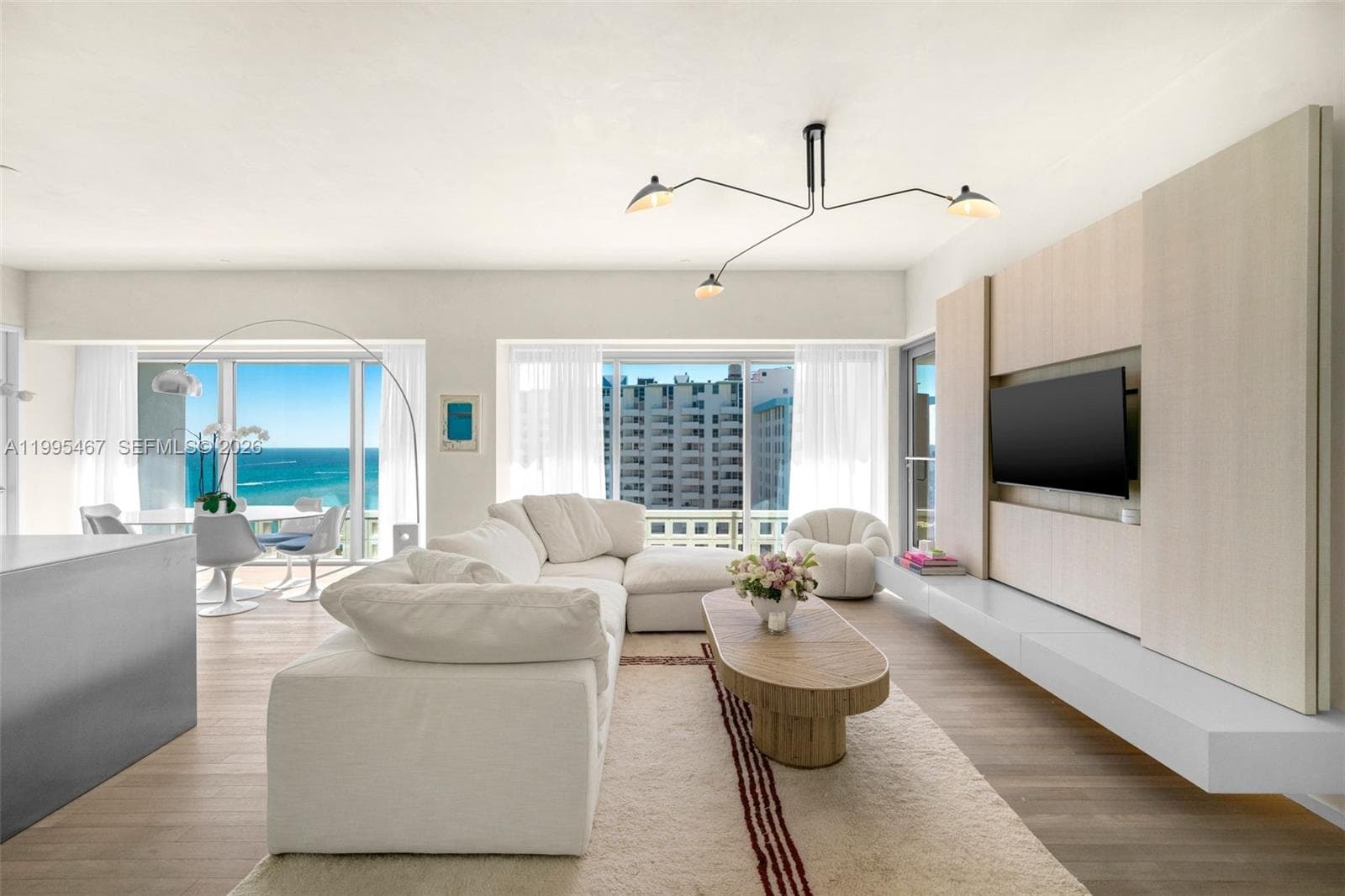 2901 Collins Ave 1204 photo 2