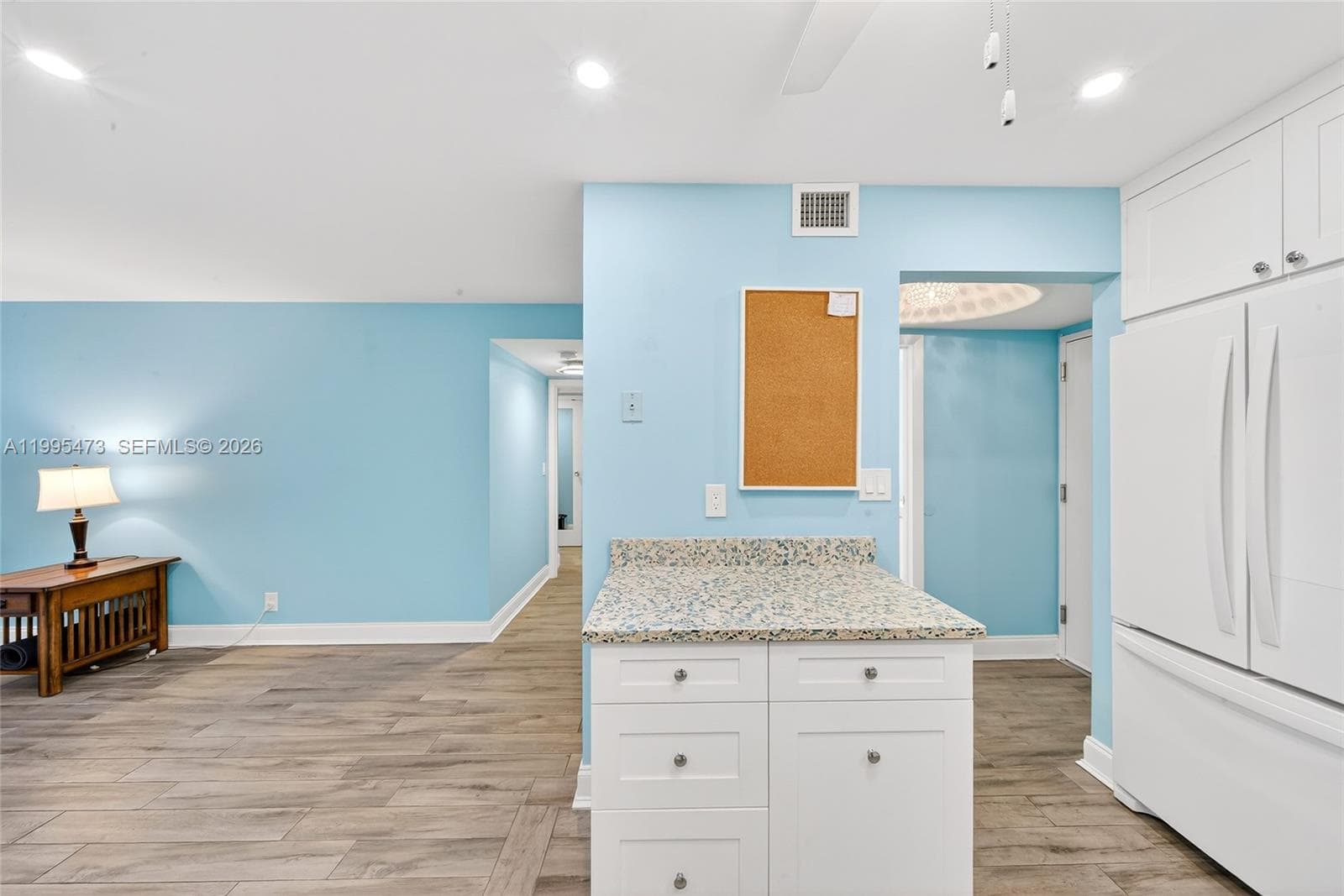 2301 S Ocean Dr 2302 photo 14