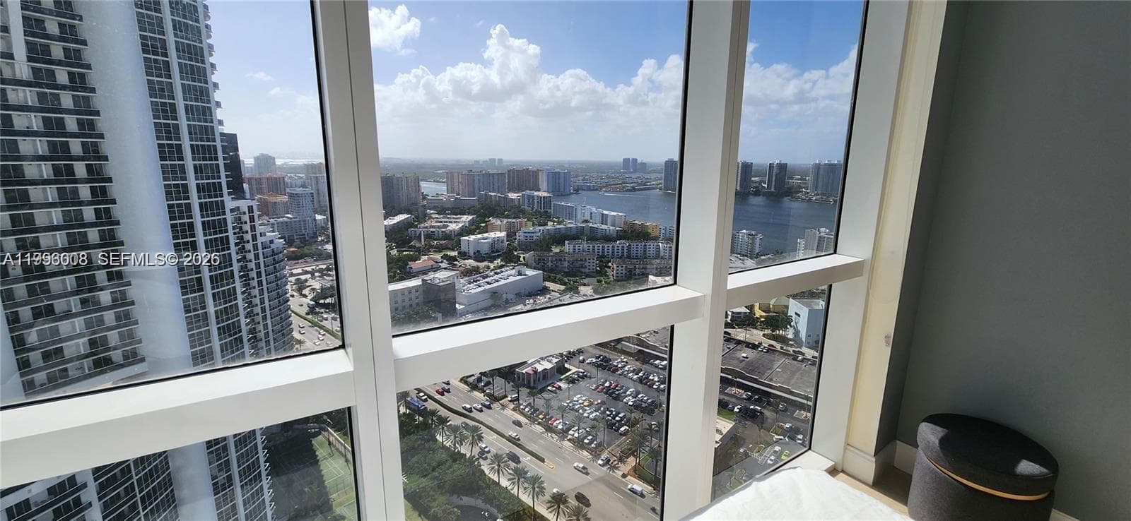 18201 Collins Ave 4305 photo 9