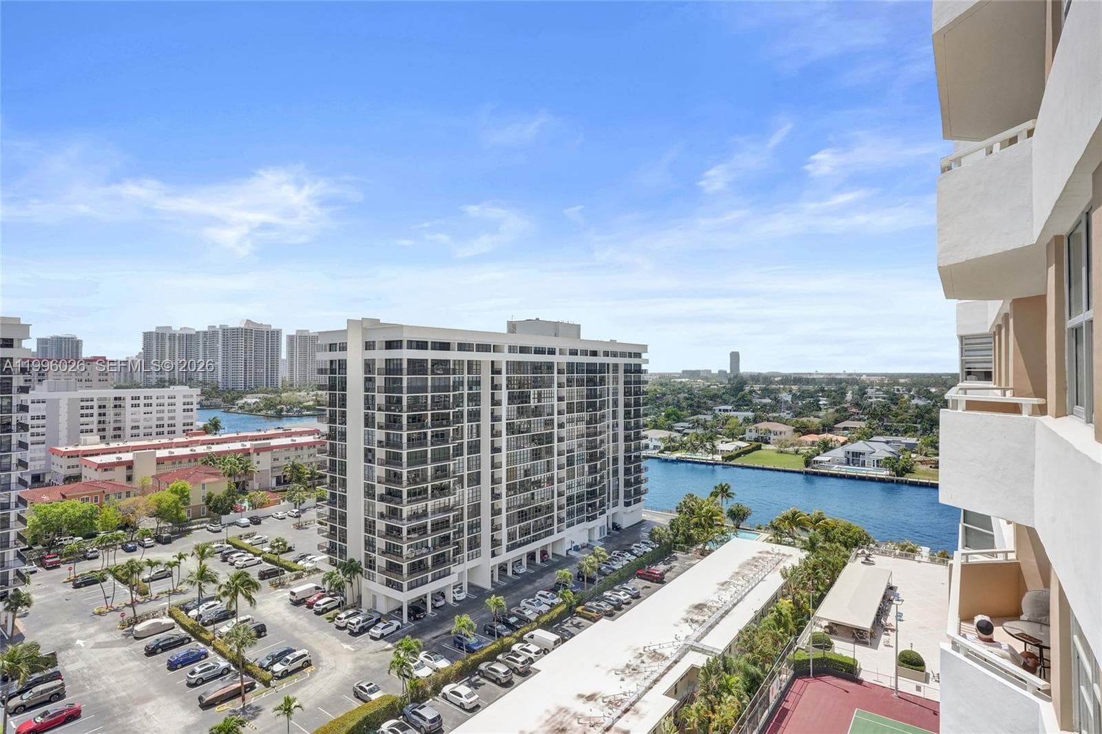 1985 S Ocean Dr 12A photo 4