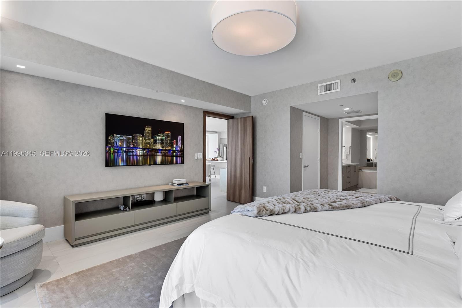 1830 S Ocean Dr 1501 photo 21
