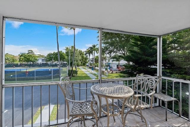 6259 Bay Club Dr 3 photo 12