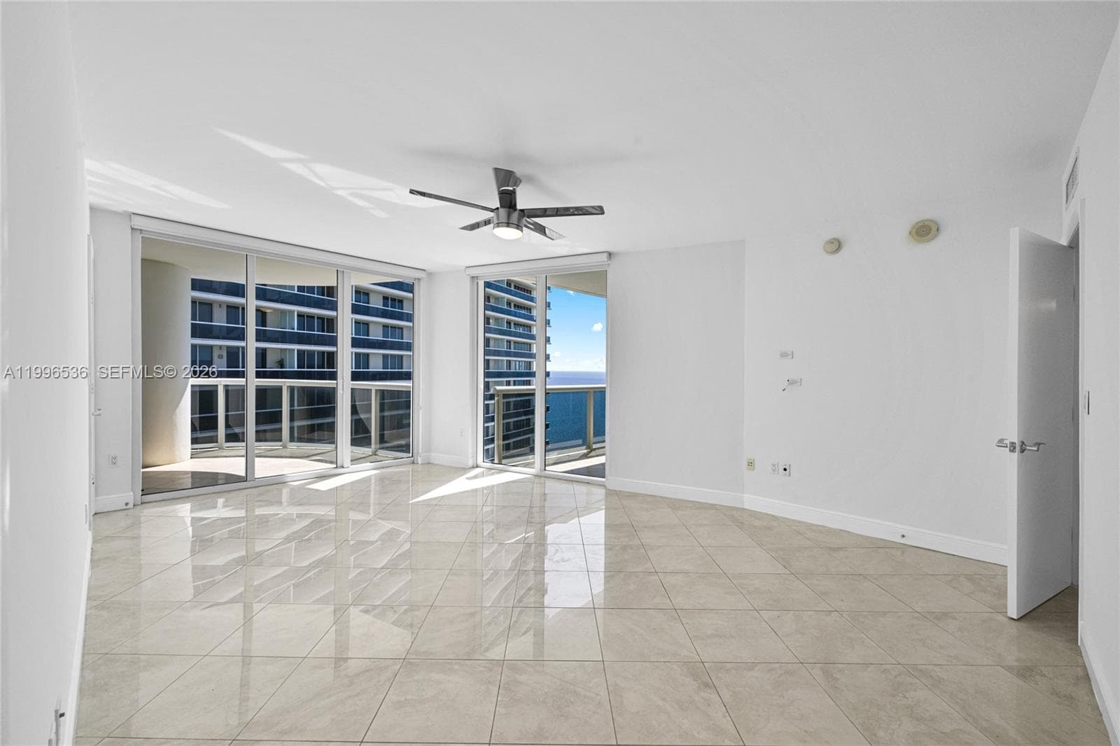 1850 S Ocean Dr 3510 photo 19
