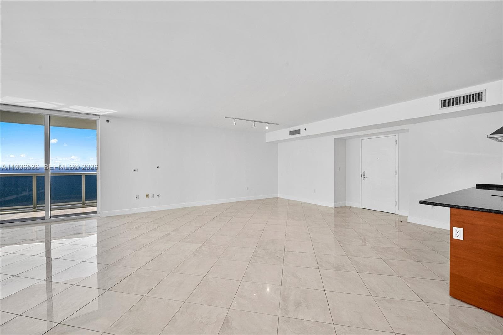 1850 S Ocean Dr 3510 photo 8