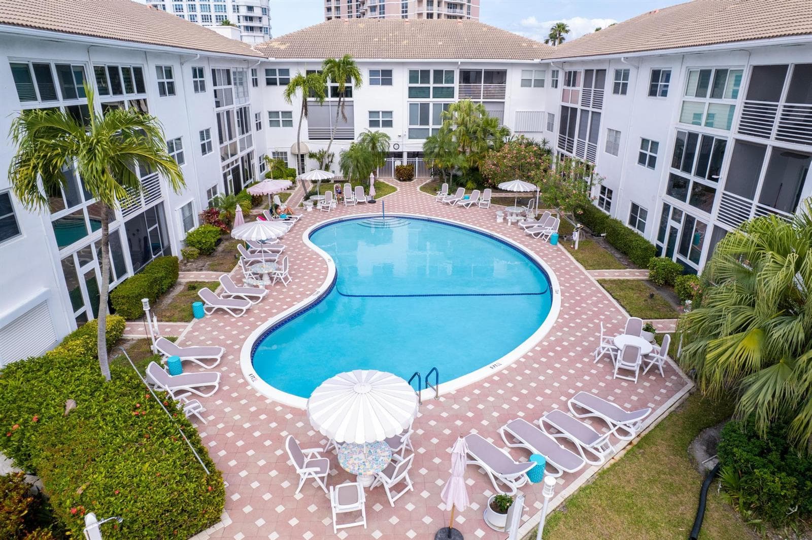 1461 S Ocean Boulevard 304 photo 9