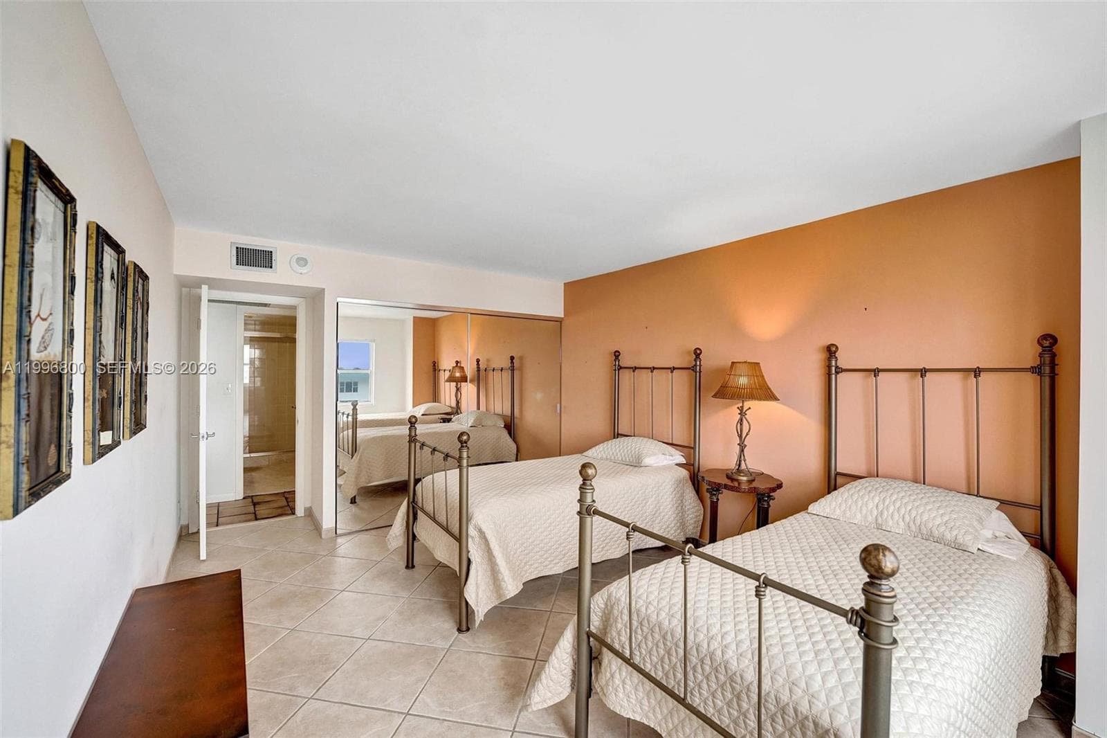1800 Ocean Blvd 703 photo 22