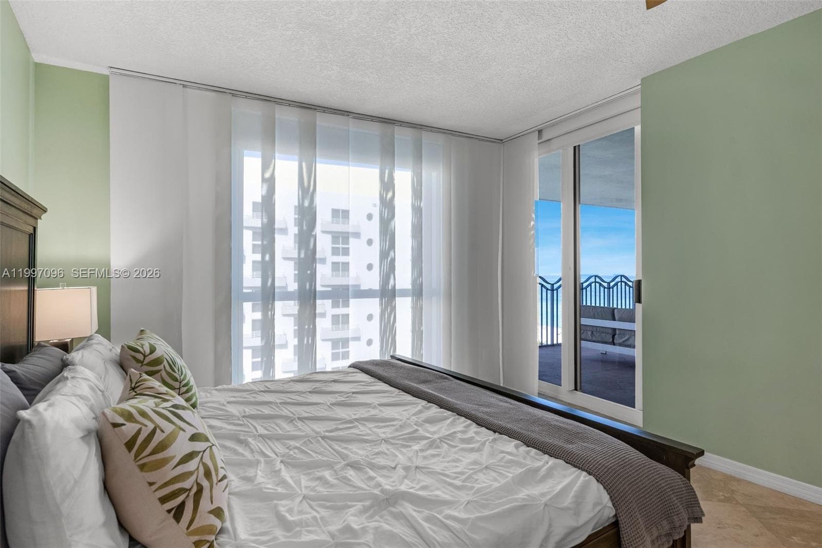 1500 Ocean Dr PH-05 photo 14