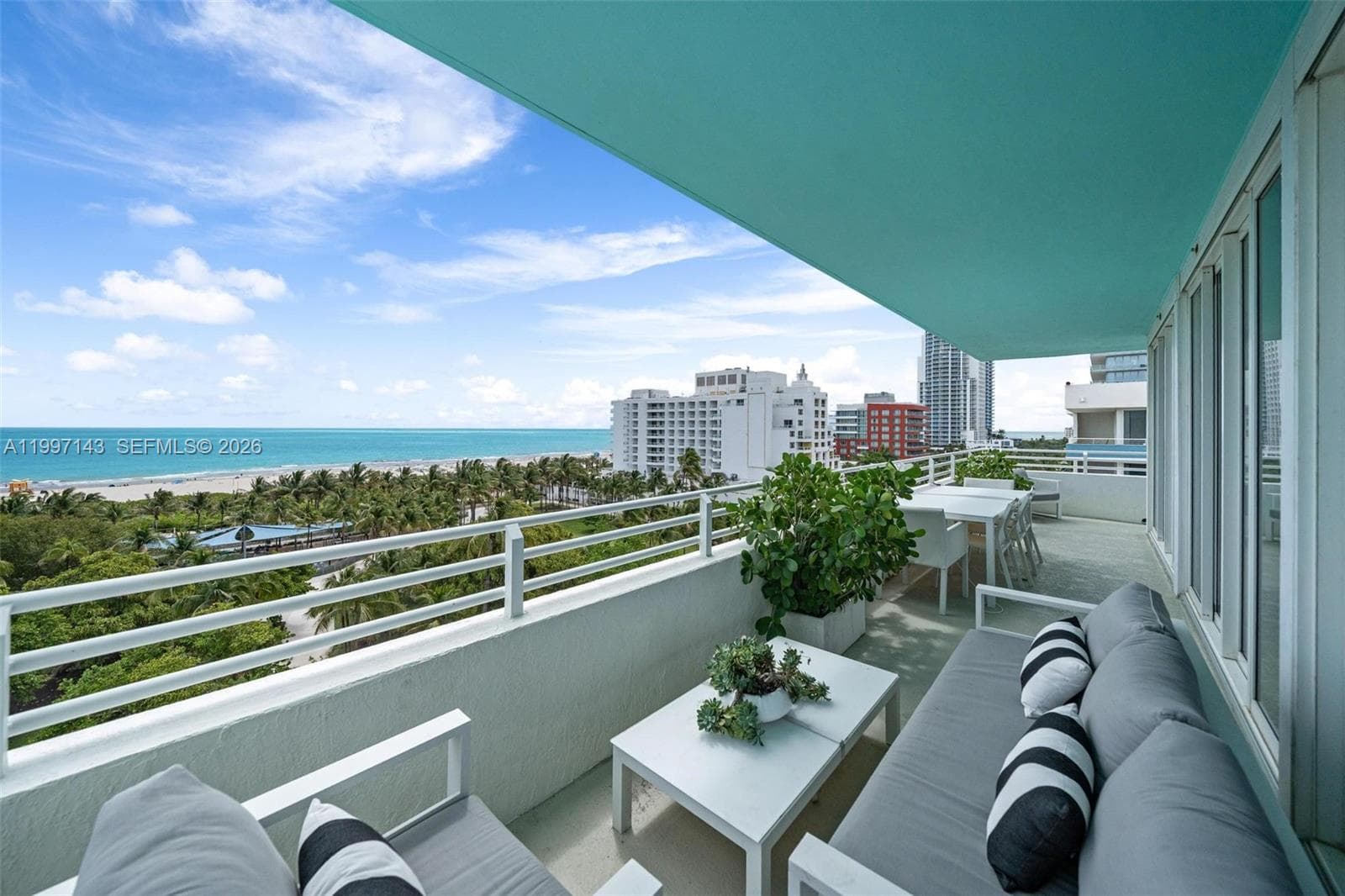 226 Ocean Dr 8F photo 24