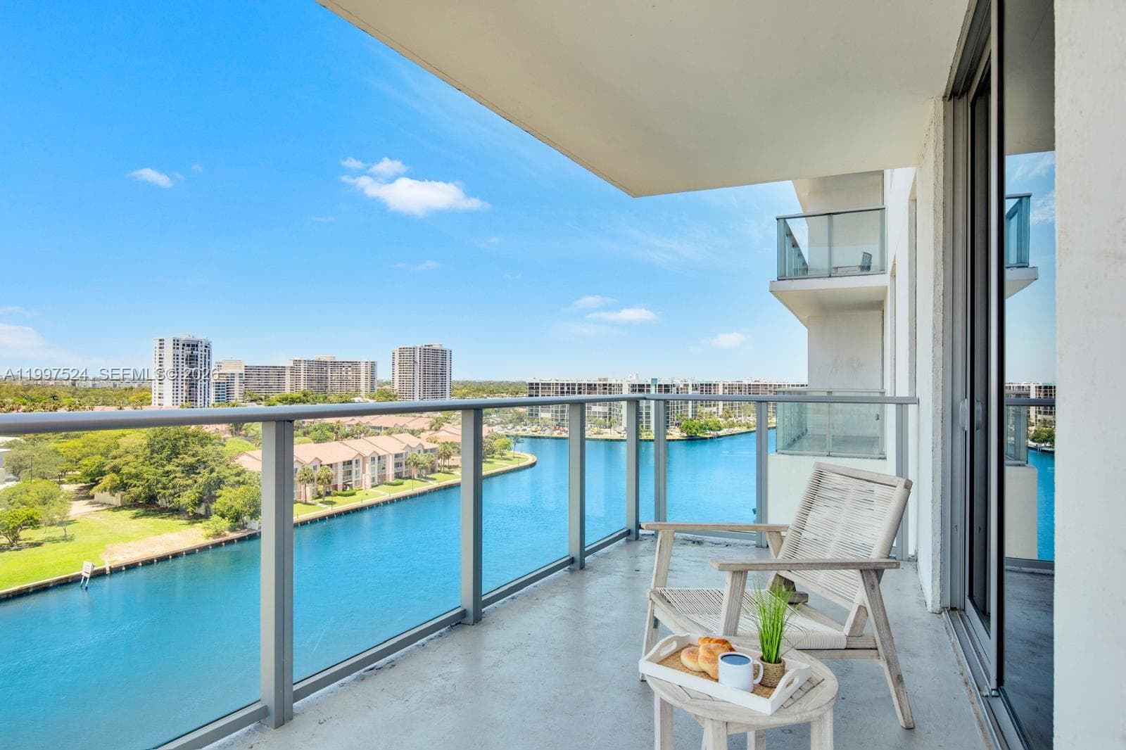 4010 Ocean Dr R708 photo 13