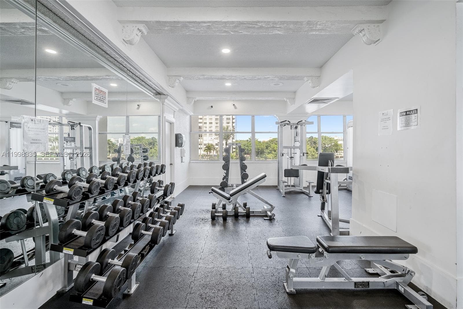 18011 Biscayne Blvd 1003 photo 25