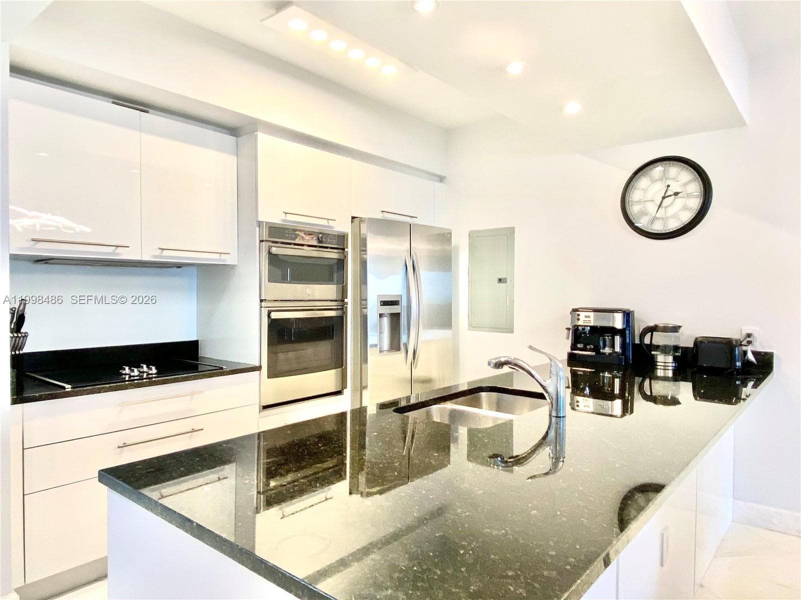 1830 S Ocean Dr 3203 photo 6
