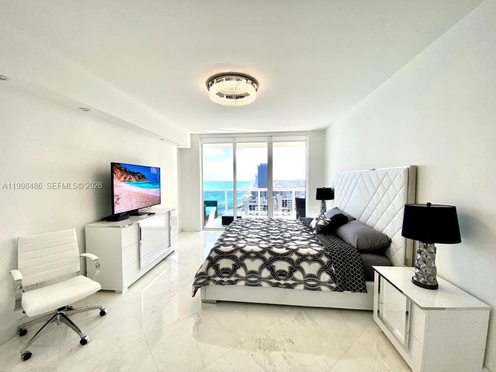 1830 S Ocean Dr 3203 photo 14