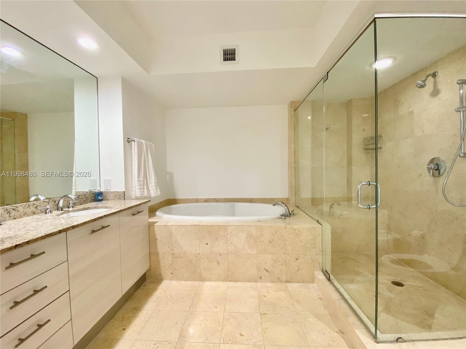 1830 S Ocean Dr 3203 photo 18