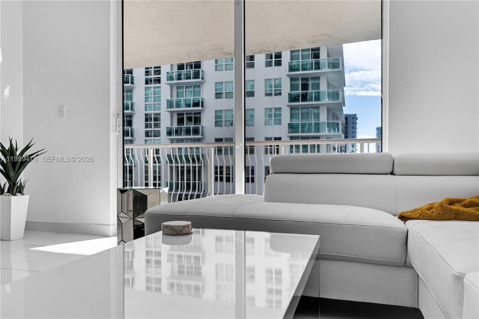 1200 Brickell Bay Dr 2017 photo 15