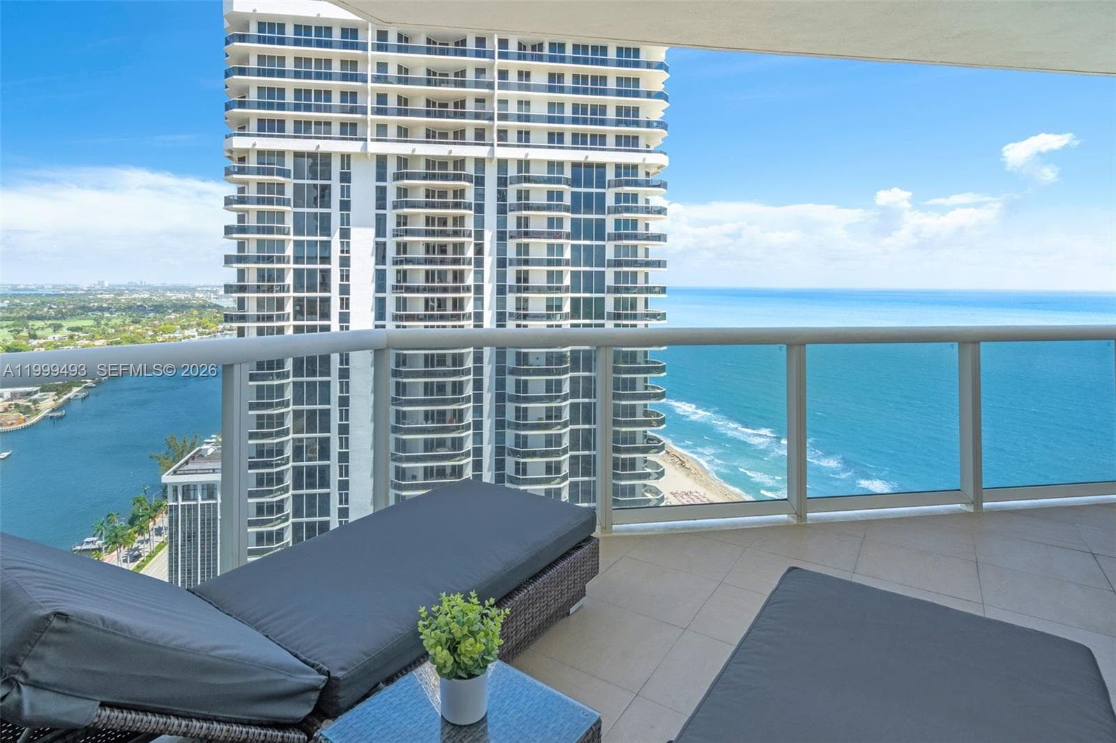 4775 Collins Ave 3608 photo 24