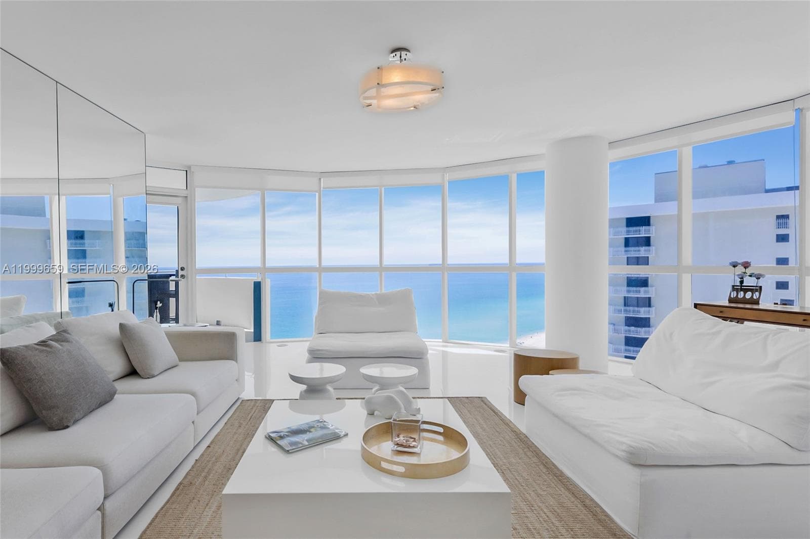 6301 Collins Ave 2103 photo 3