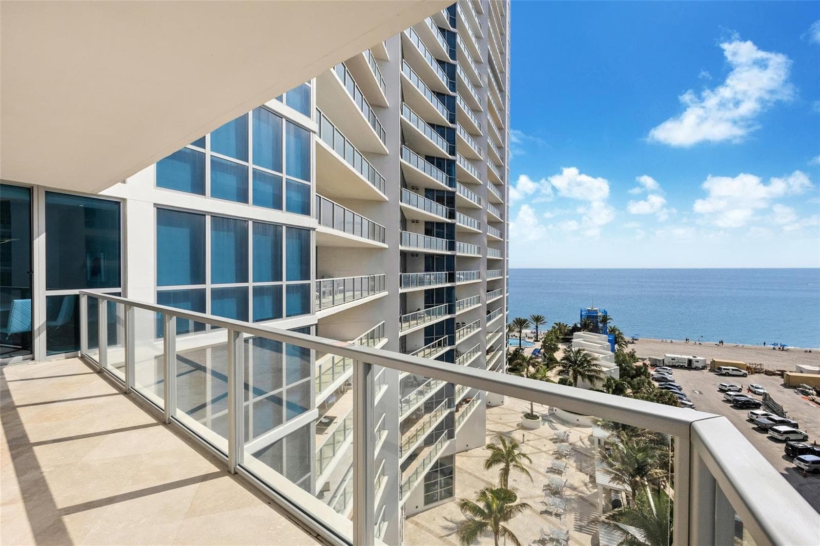 3101 S Ocean Drive 902 photo 3