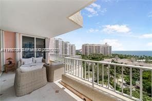 789 Crandon Blvd 1003 photo 24