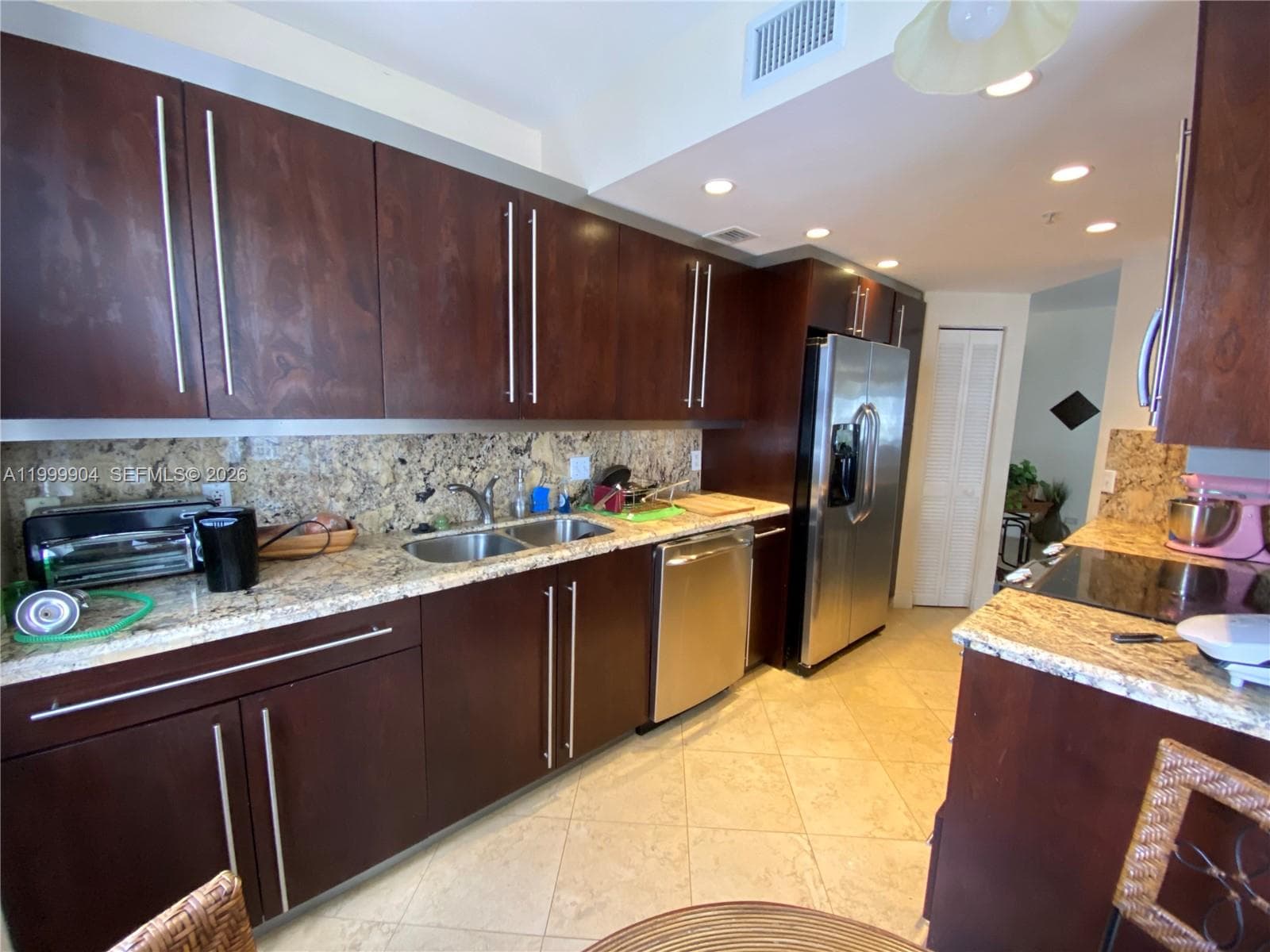 701 Brickell Key Blvd 2104 photo 4