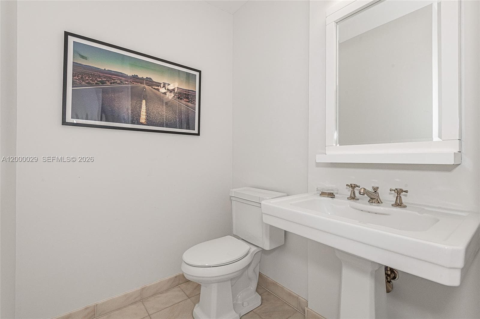 50 S Pointe Dr 1804 photo 23
